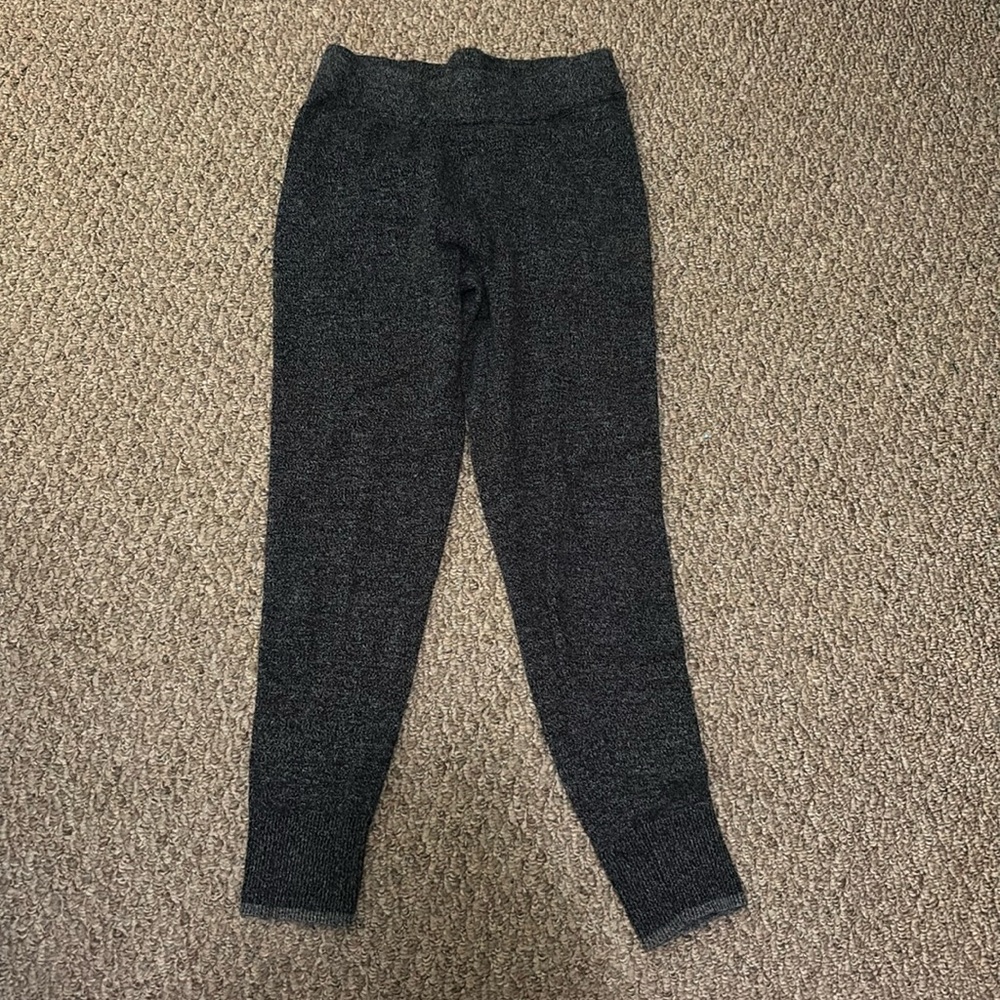 Roots Leggings Size Medium